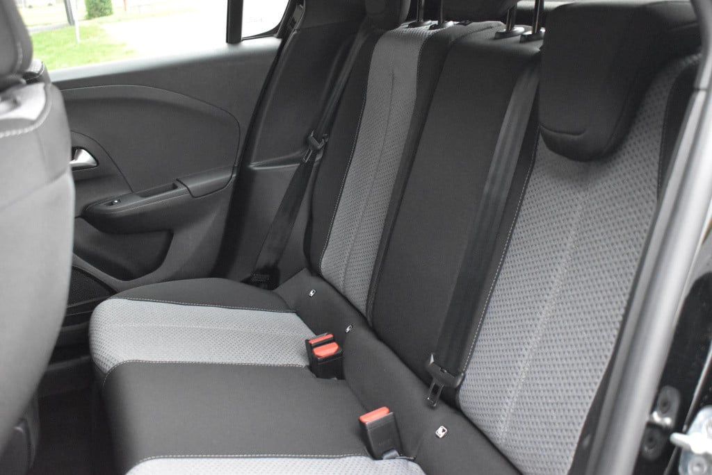 Opel Corsa 1.2 edition 75 pk || € 4.000 van mossel voorraadvoordeel ||