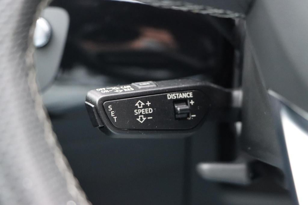 Audi A4 avant 40 tfsi s edition s-tronic