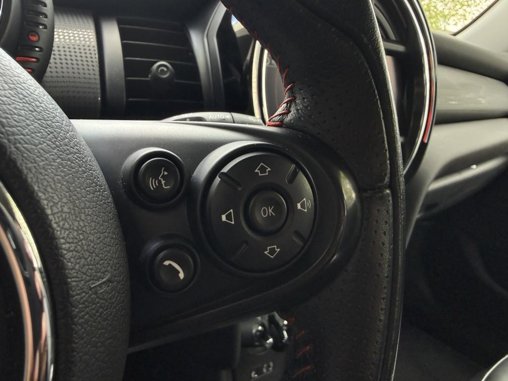 Mini Cooper mini 1.5 black pack - automaat - leder - 87.000km -
