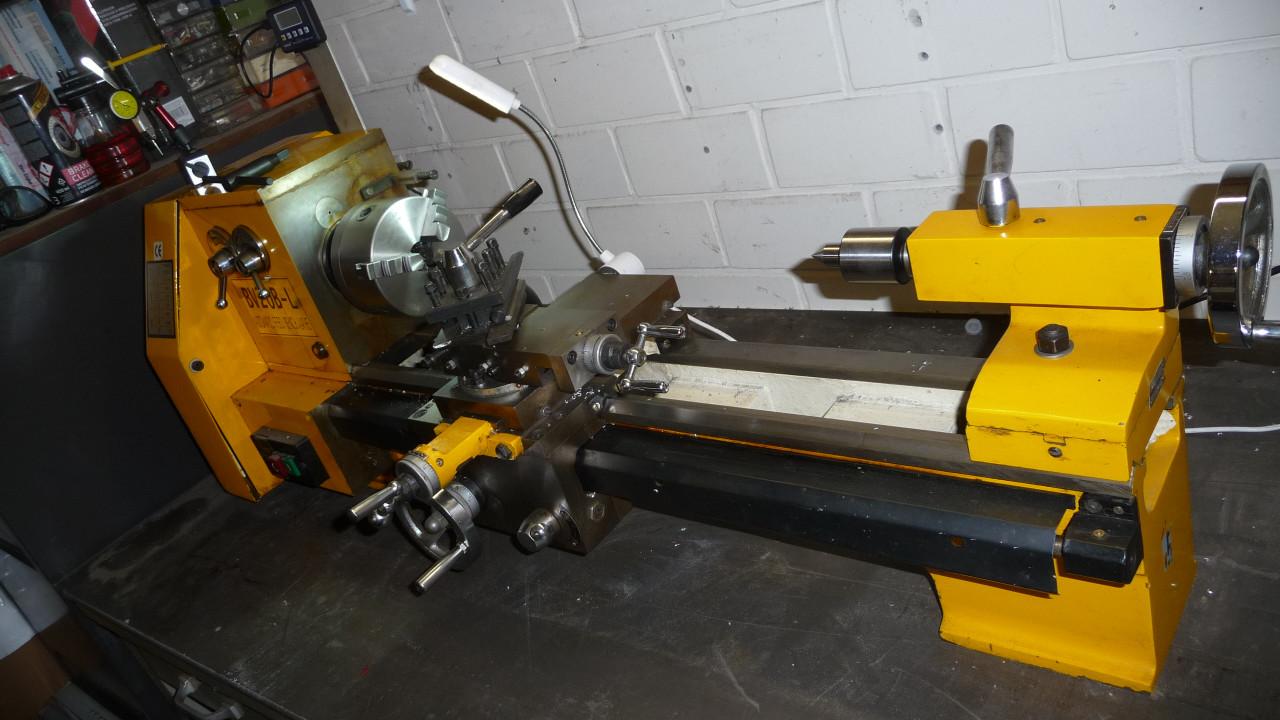 TE KOOP METAALDRAAIBANK de BV20 B-L