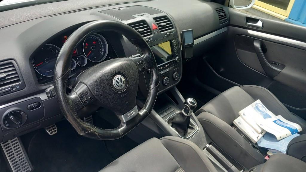 Volkswagen Golf 2.0 TFSI GTI 200pk 2009 airco lm-velgen navigatie apk 2027