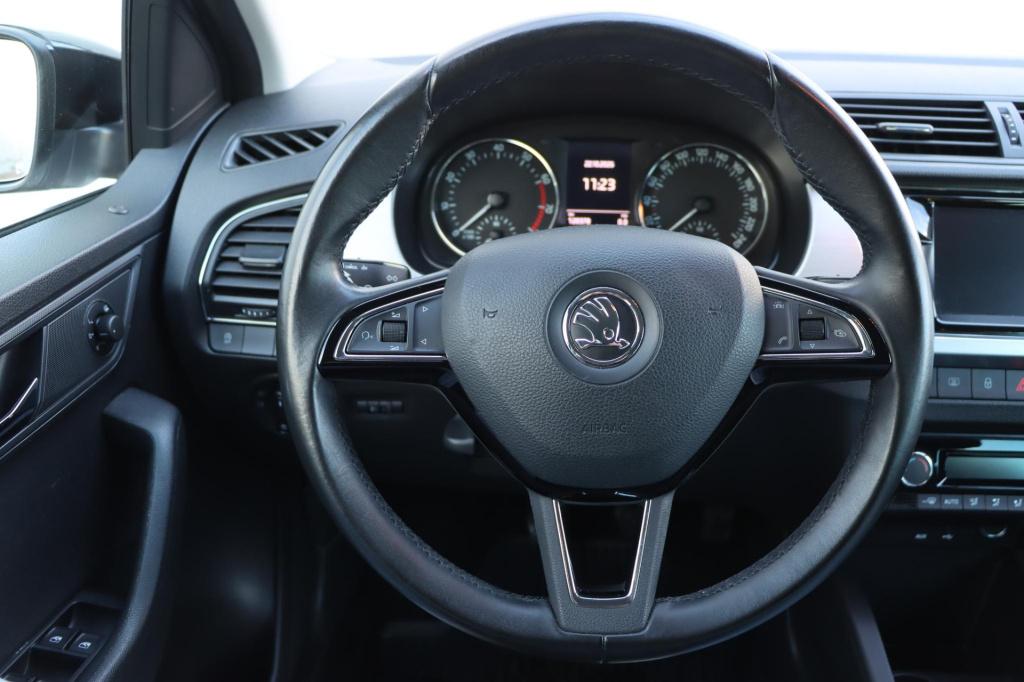 Skoda Fabia 1.2 tsi drive 90pk