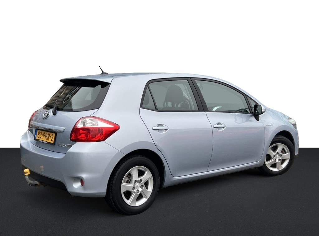 Toyota Auris 1.8 full hybrid asp.