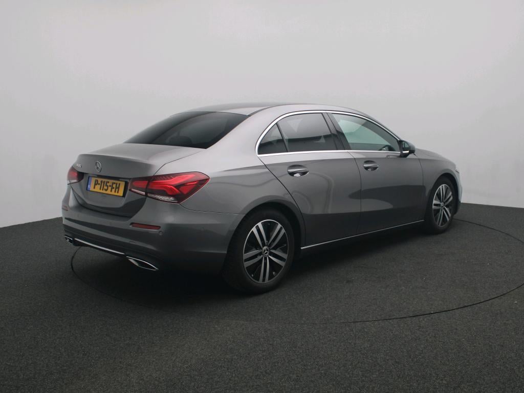 Mercedes-Benz A-Klasse 180 business solution ledkoplampen | stoelverwarming