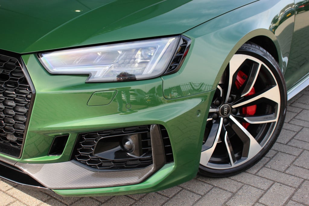 Audi Rs4 a4 avant 2.9 tfsi quattro pro line plus | pano | carbon | massage 