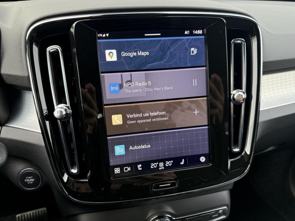 Volvo XC40 b4 197pk plus dark |adap.cruise| trekhaak | camera| elektrische