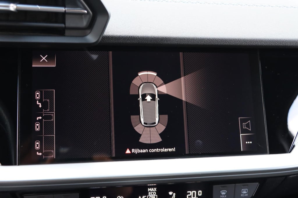 Audi A3 sportback 40 tfsi e s edition 204pk s-tronic