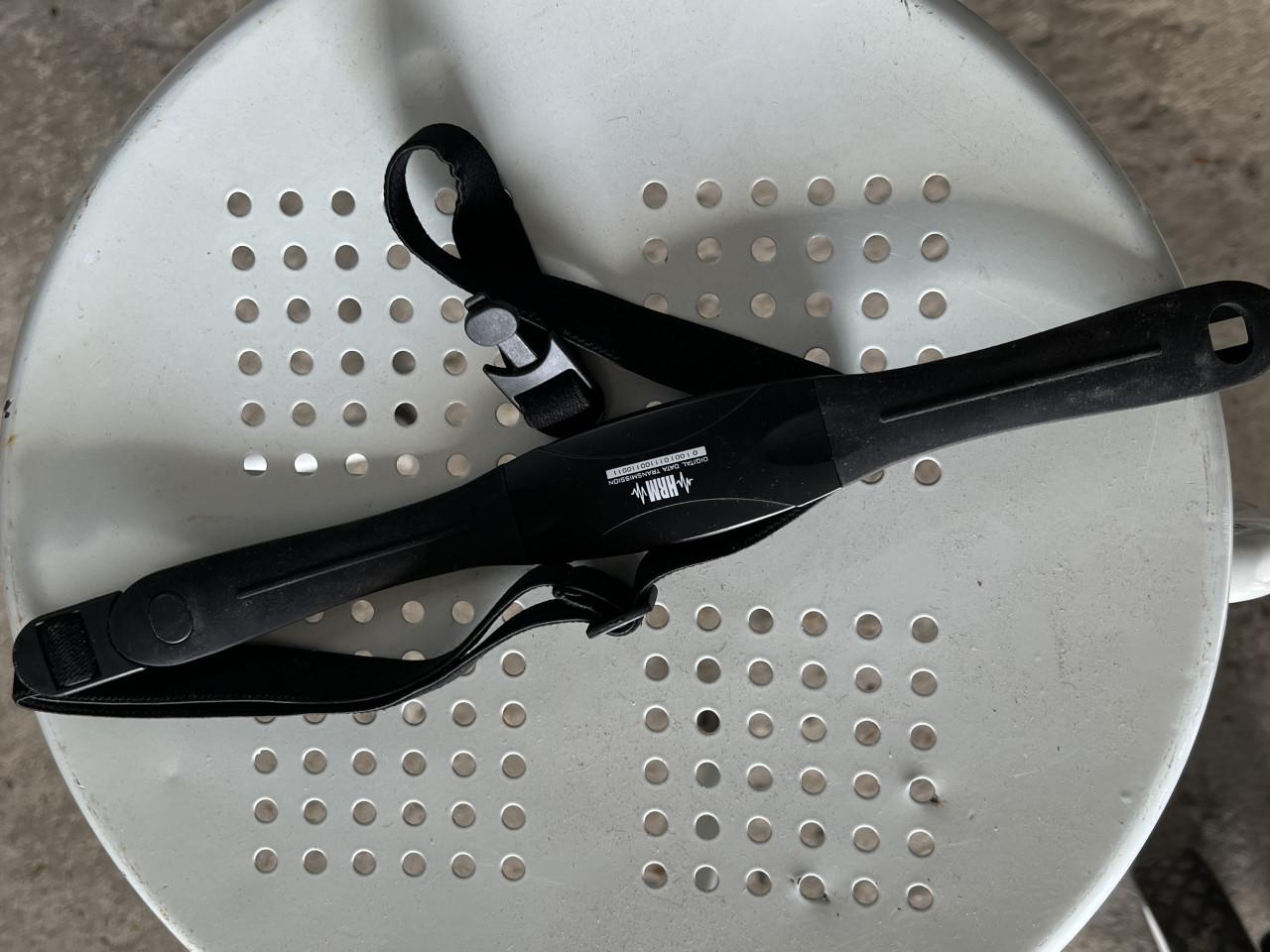 HRM DIGITAL DATA TRANSMISSION