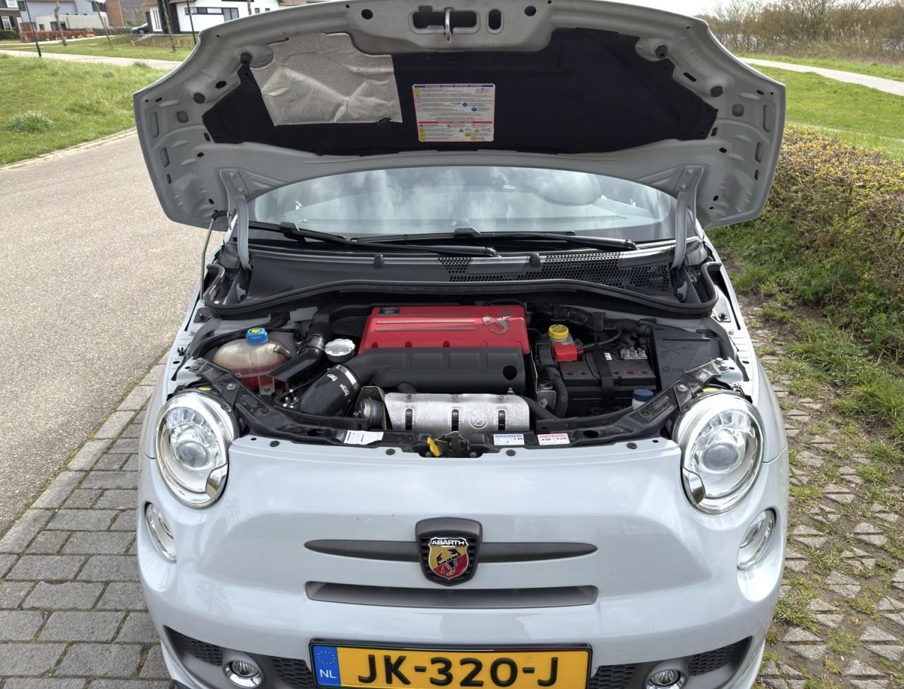 Abarth 595 Competizione