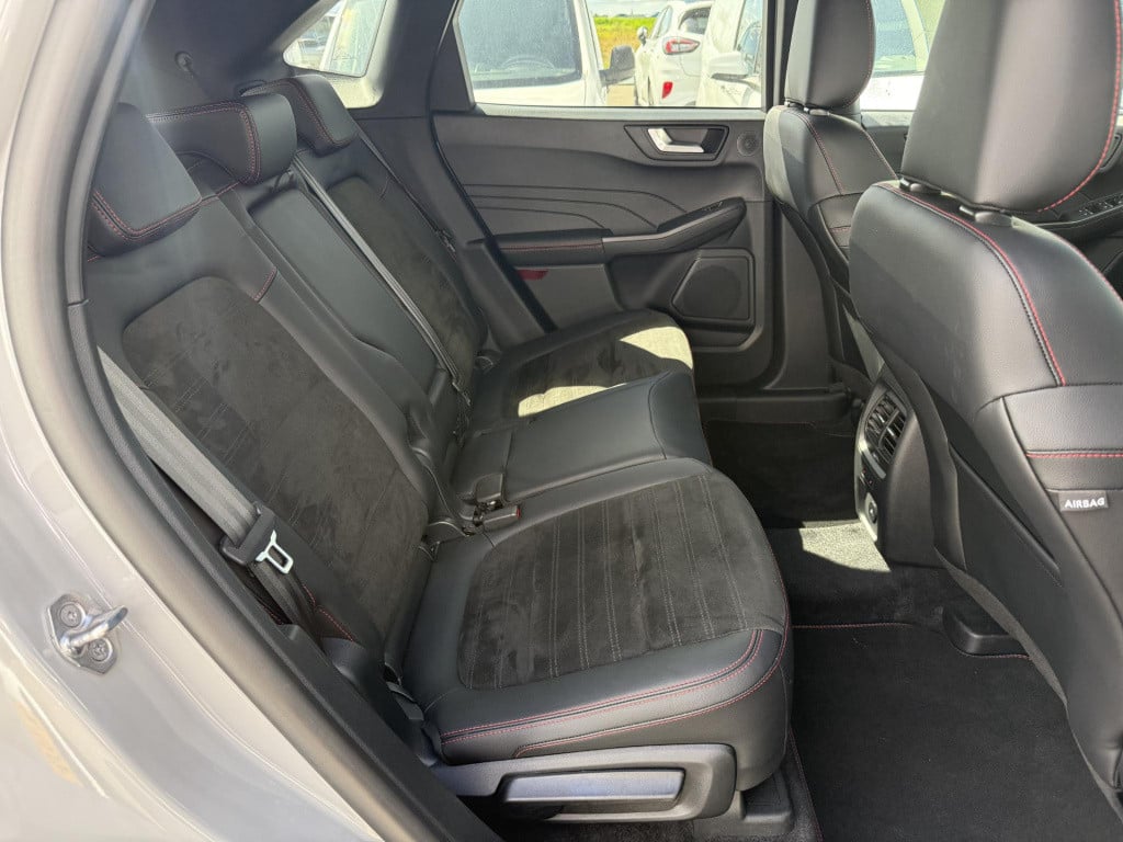 Ford Kuga 2.5 phev graphite tech edition 19'' lmv | trekhaak | panoramadak 