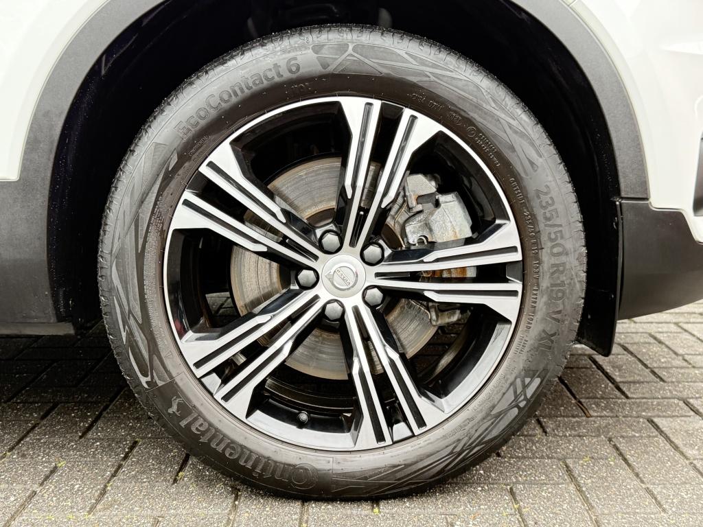 Volvo XC40 t5 262pk recharge inscription| camera| stoel+stuur.verw| keyless