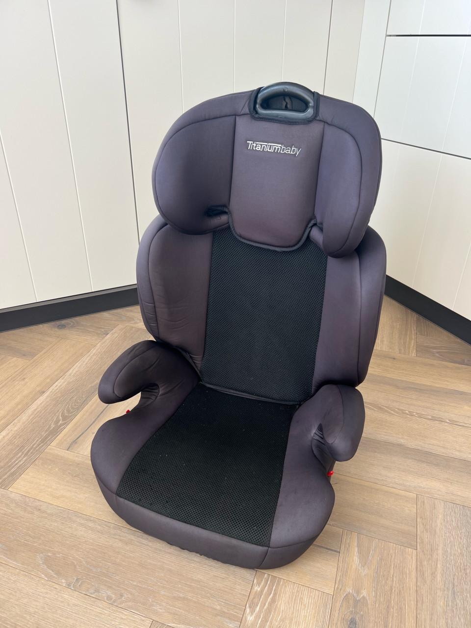 Titaniumbaby zitverhoger