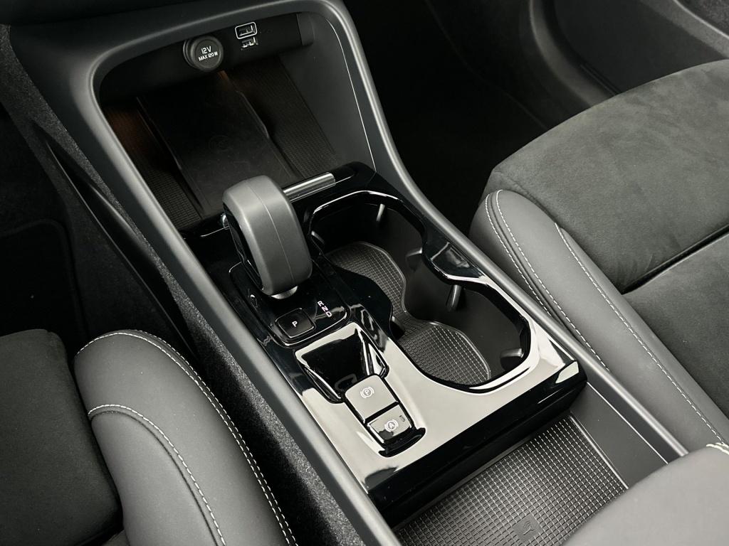 Volvo XC40 t4 211pk recharge plus dark| adap.cruise| trekhaak| camera| elek