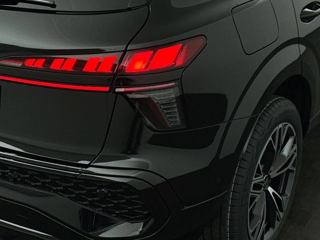 Audi Q3 s edition e-hybrid 200 kw / 272 pk suv 6 versn. s-