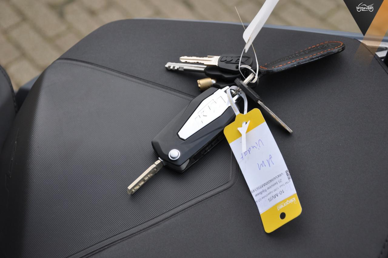 KTM 2190 SuperDuke GT 9000 km BTW motor