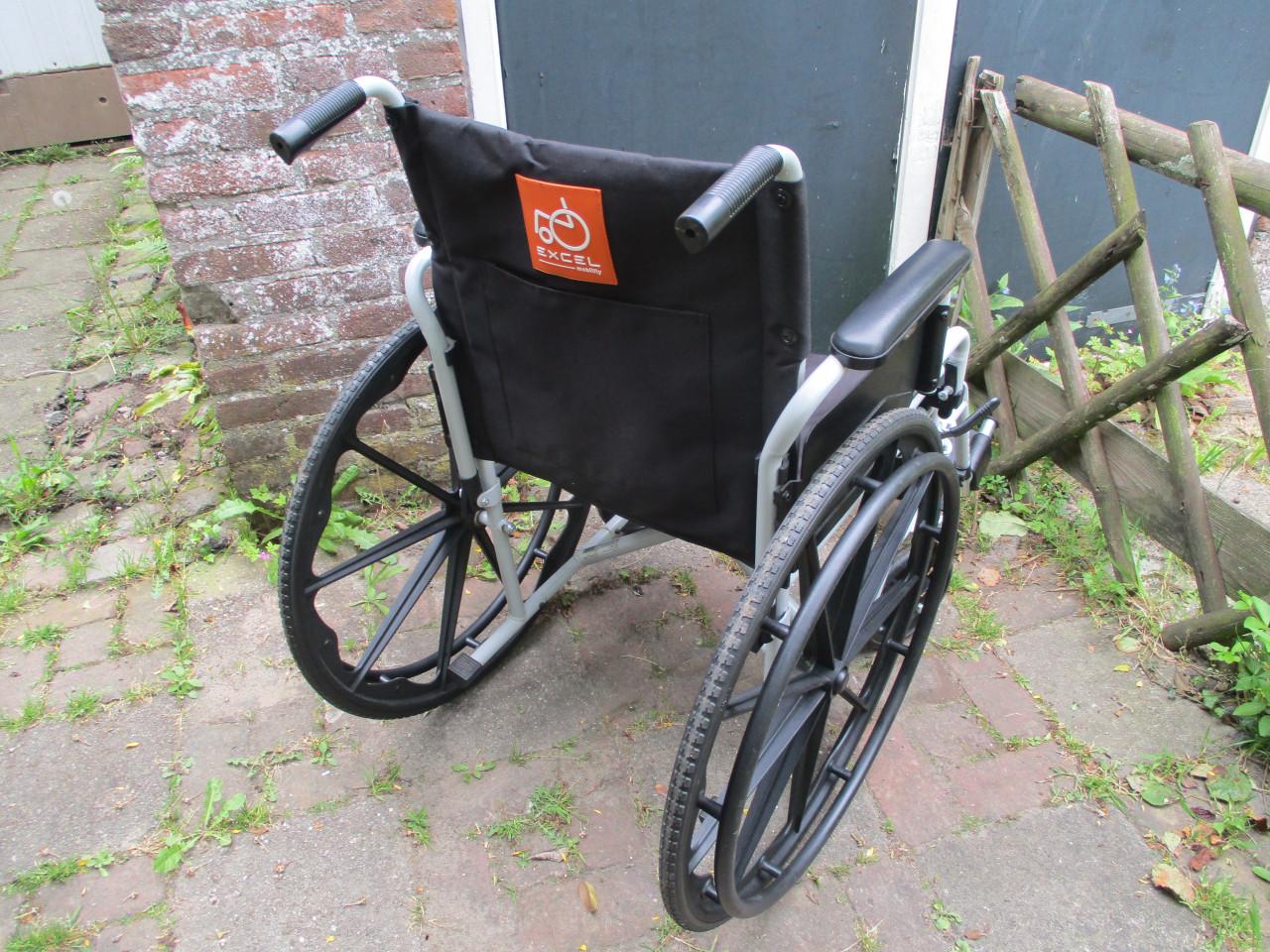 Te koop rolstoel met kussen