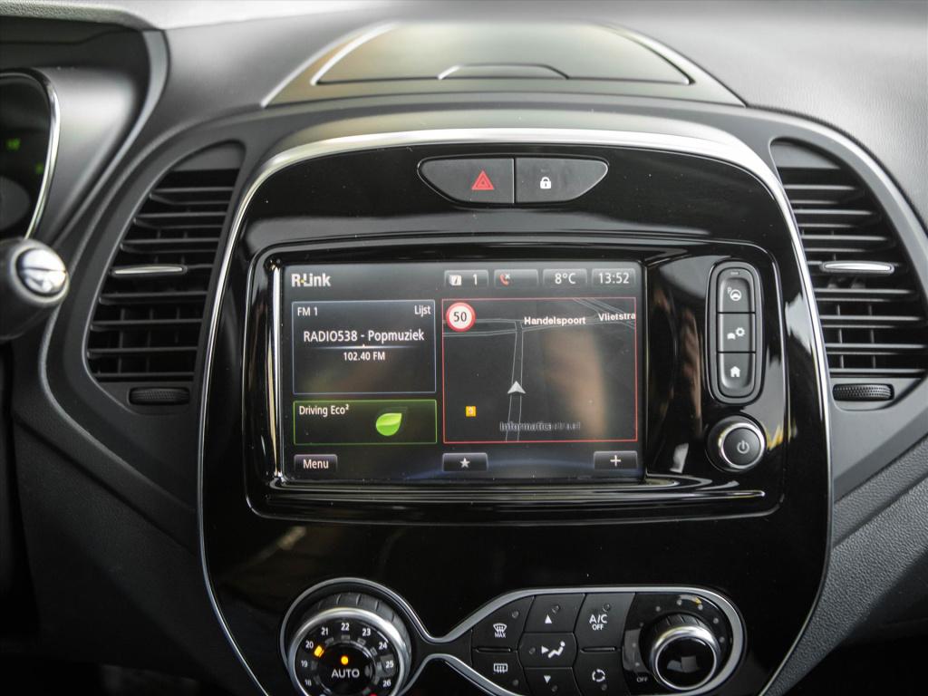 Renault Captur 150pk intens automaat | panoramadak | navigatie | trekhaak |