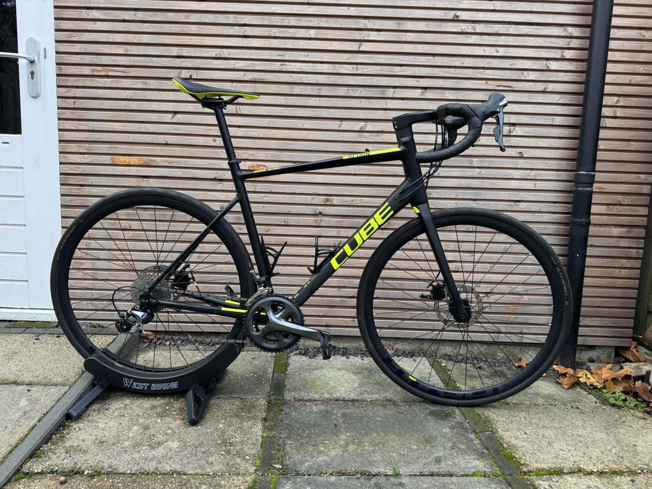 Cube Attain Race Disc Tiagr 2020 (Racefiets)