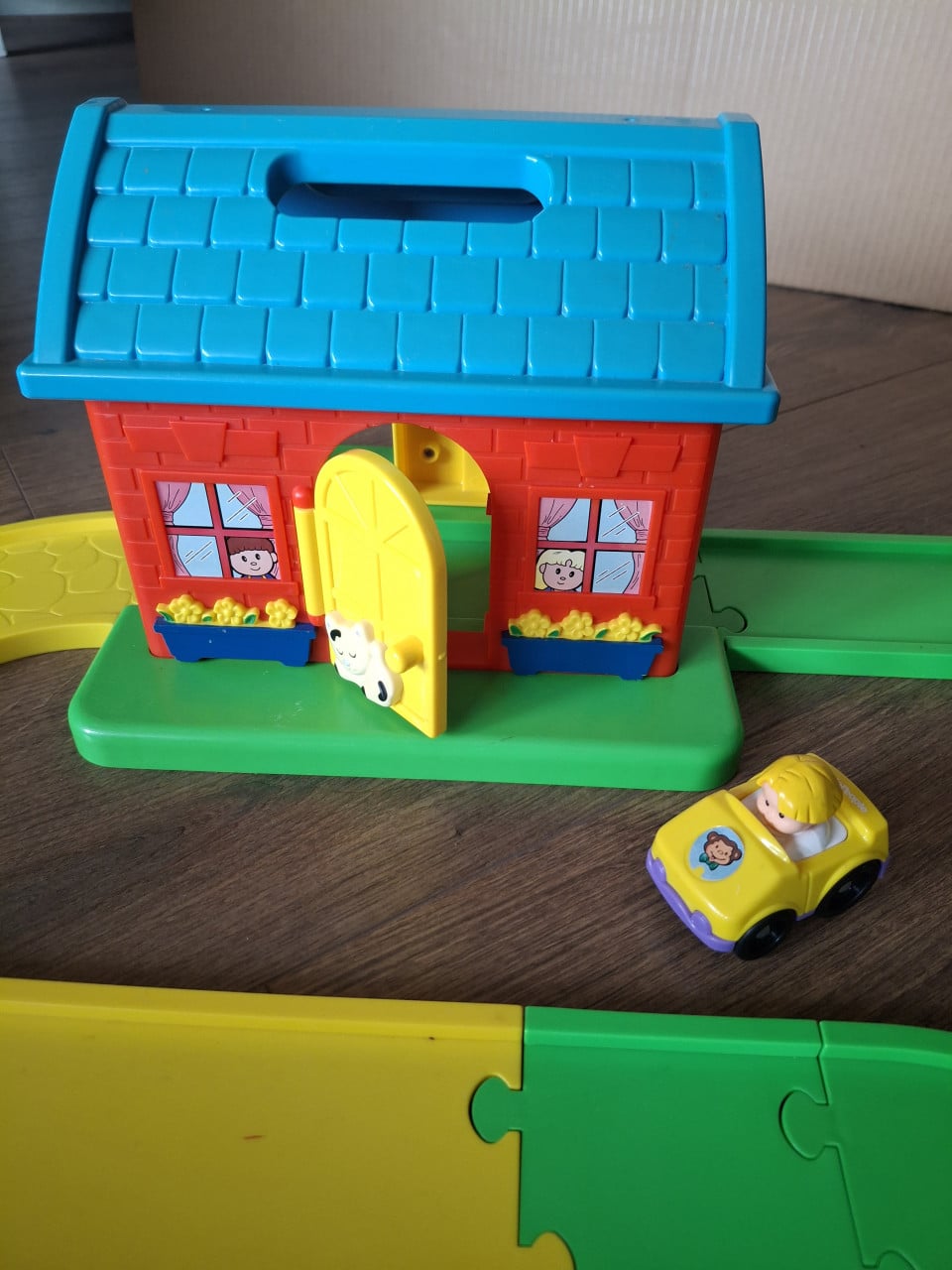 Autobaan + Huisje + Autootje