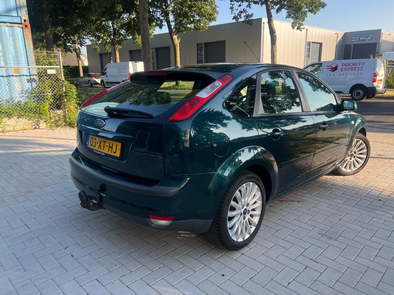 Ford Focus 1.6-16V Trend 153.043km
