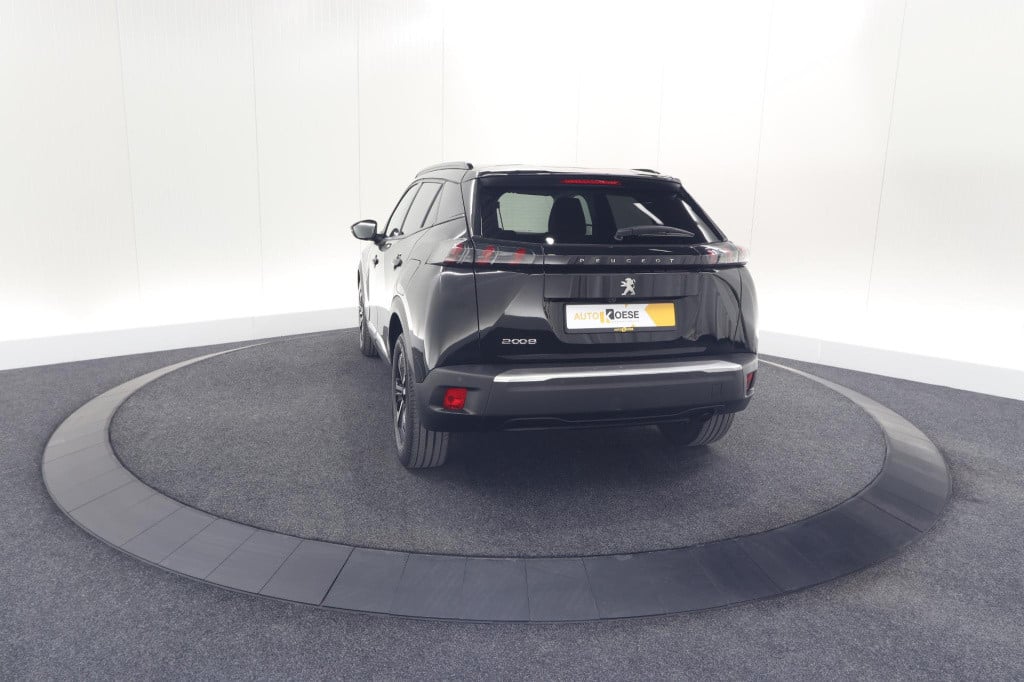 Peugeot 2008 puretech 102 allure pack | camera | apple carplay | parkeersen