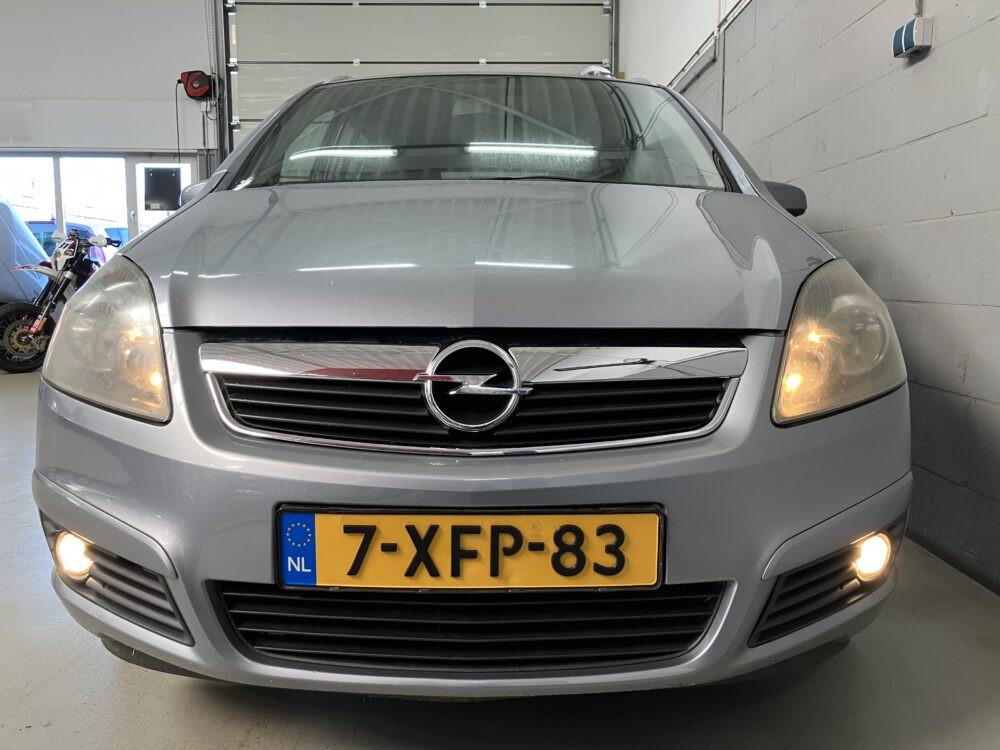 Opel Zafira 1.8 Essentia 7 Persoons