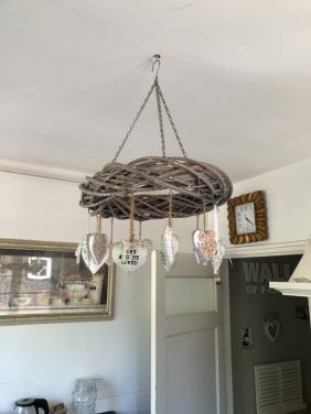 Leuke krans met decoratie