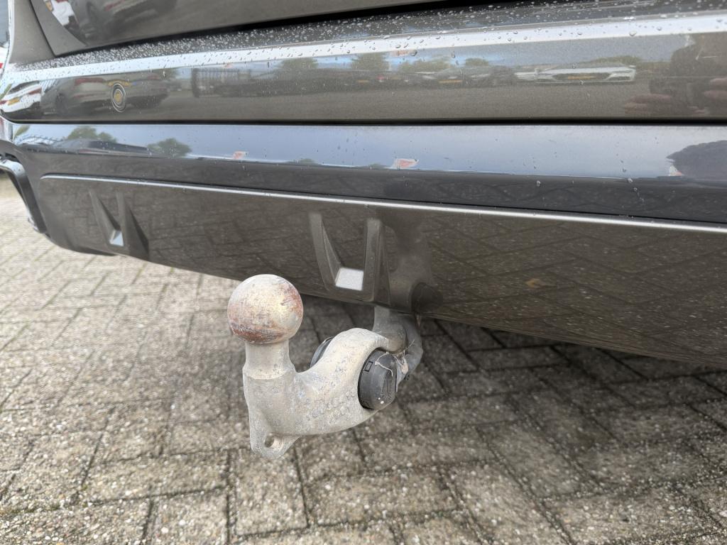 BMW X5 xdrive50e m-sport | pano | luchtvering | elek. trekhaak | rijklaar i