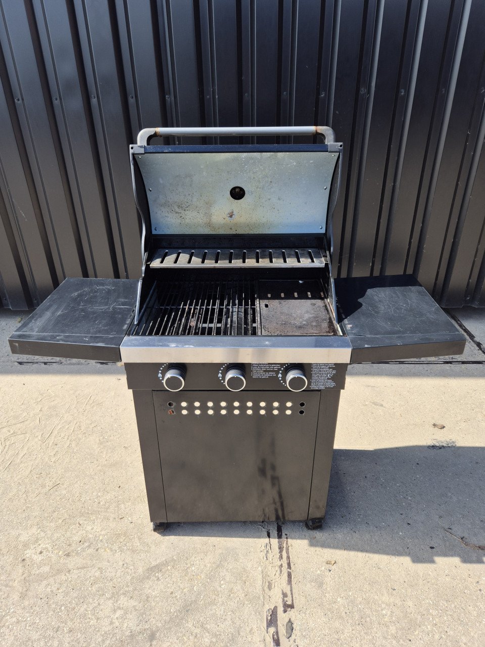 BBQ bonfire gas 3 pits