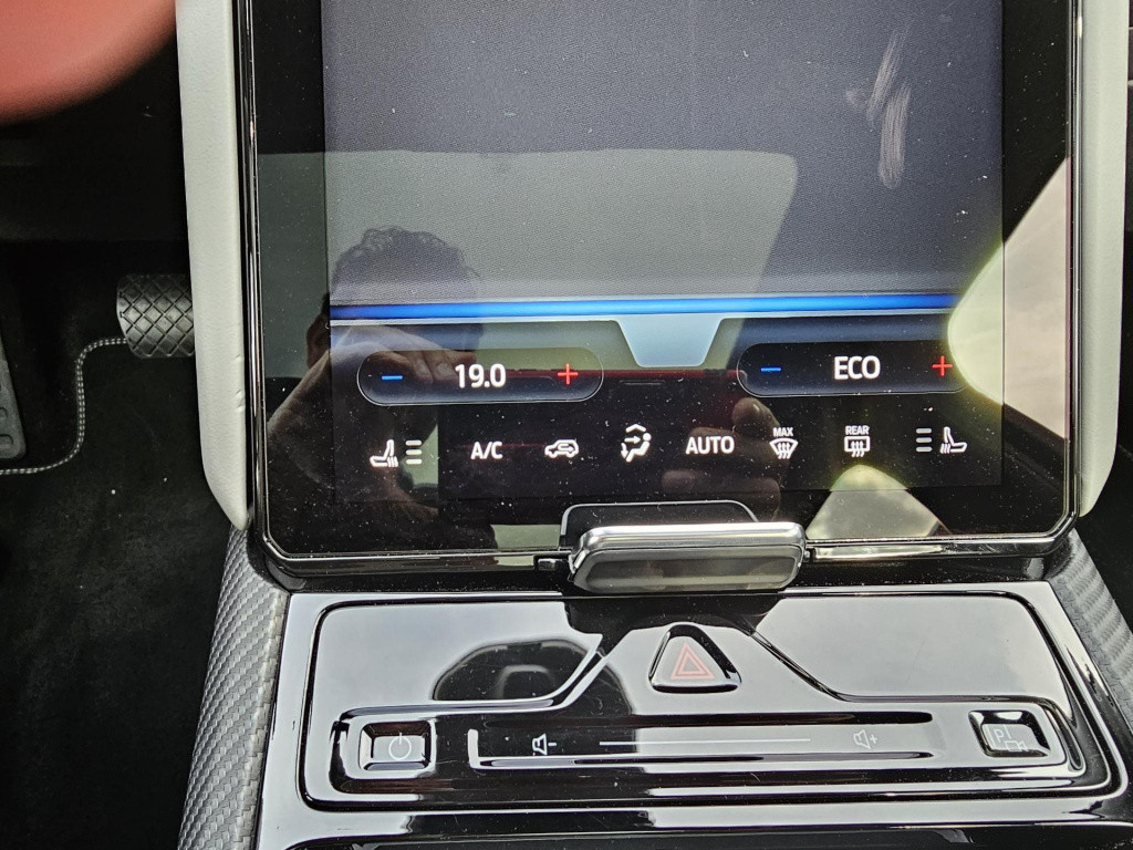 Ford Explorer extended range rwd 77 kwh
