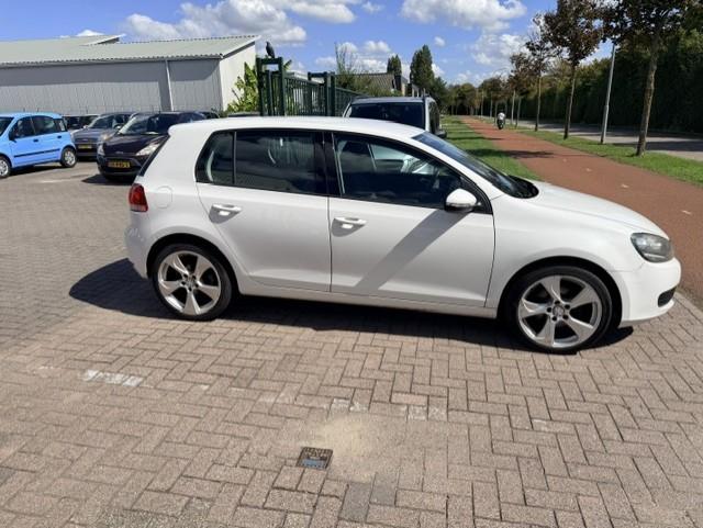 Volkswagen Golf 1.2 tsi comfortline bluemotion mooi auto
