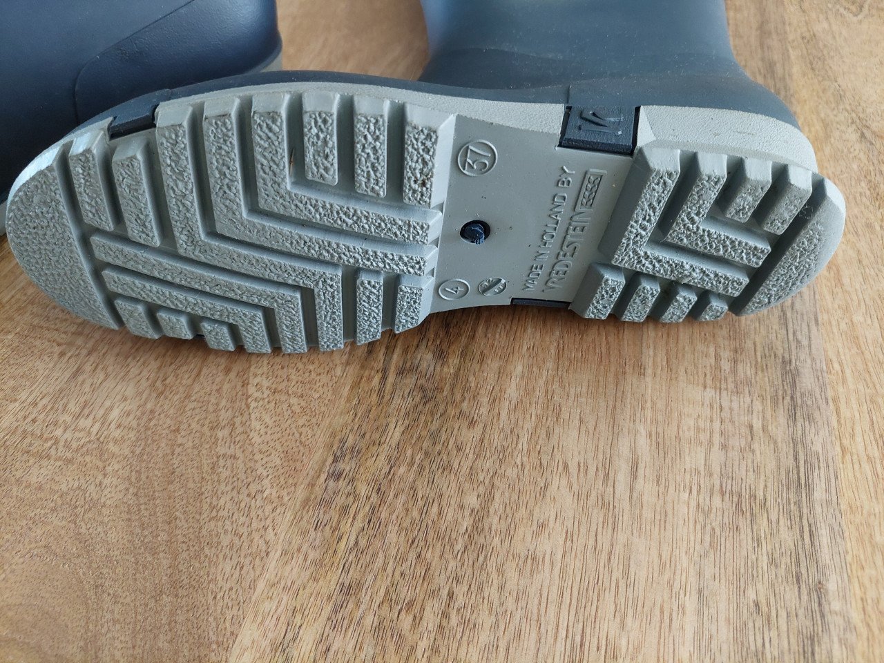 Te koop nieuwe rubbere laarzen
