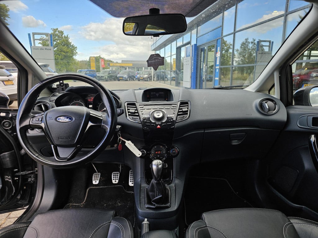 Ford Fiesta 1.6 metal