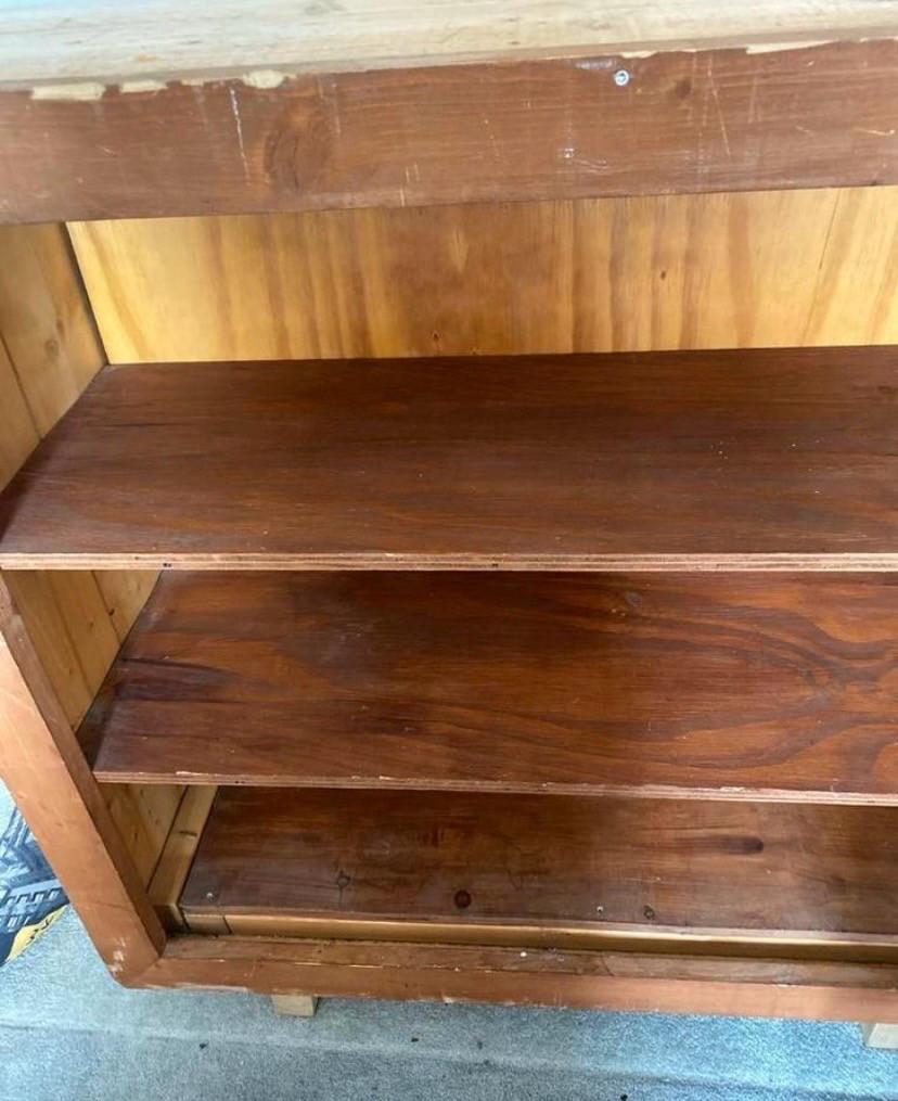 Kast stevig zwaar hout voor boeken etc.