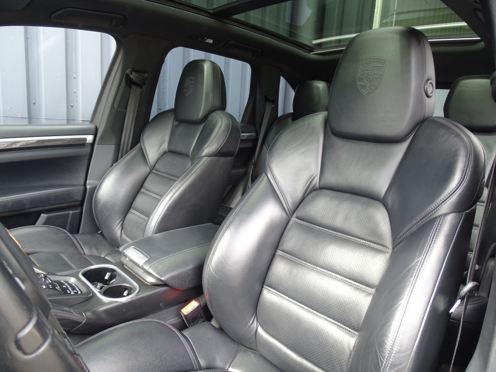 Porsche Cayenne 4.2 d s | ceramic | pano | bose | luchtvering pasm