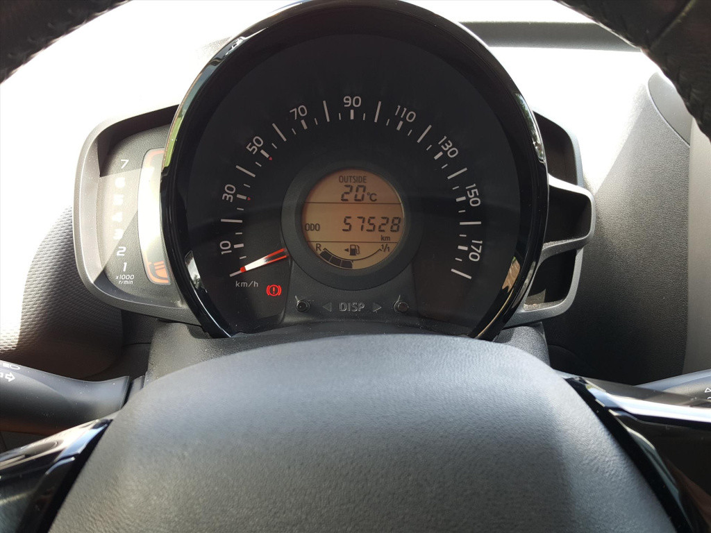 Peugeot 108 1.0 e-vti 72pk 5d active airco | bt bellen & muziek streaming |