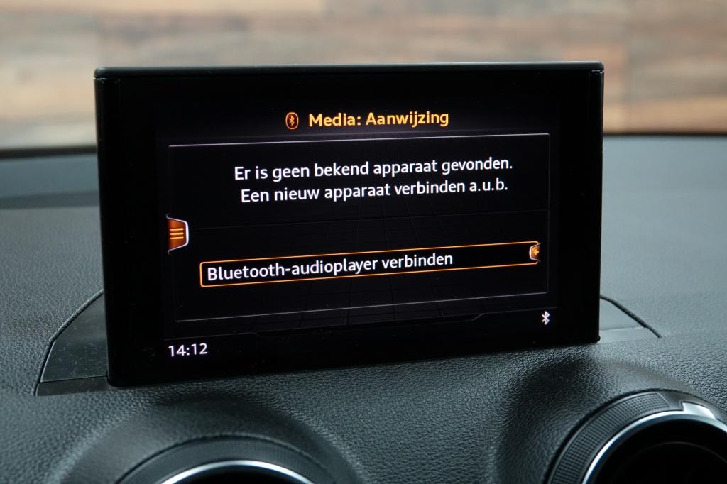 Audi Q2 1.0 tfsi sport | stoelverw. | led | pdc | 19" |