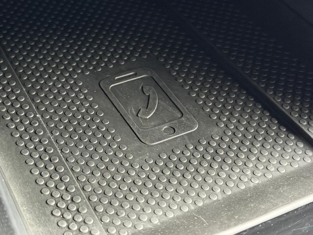 Volkswagen T-cross 1.0 tsi 116pk dsg r-line | trekhaak | navi | iq light | 