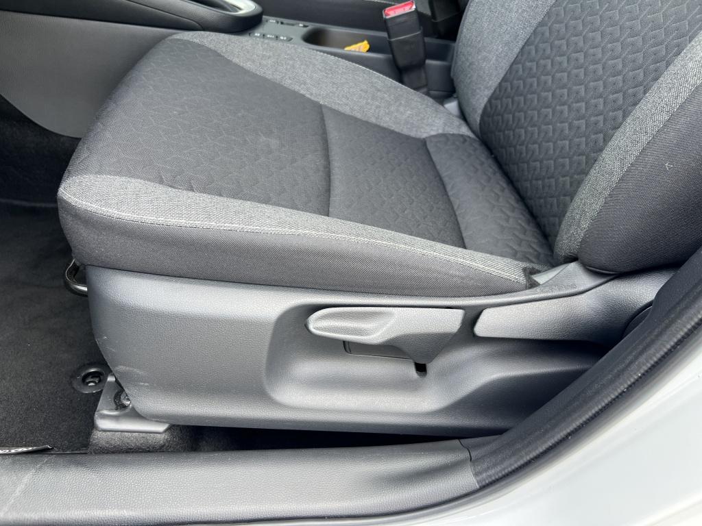Toyota Yaris Cross 1.5 hybrid first ed. | nl auto | dealerondehouden |