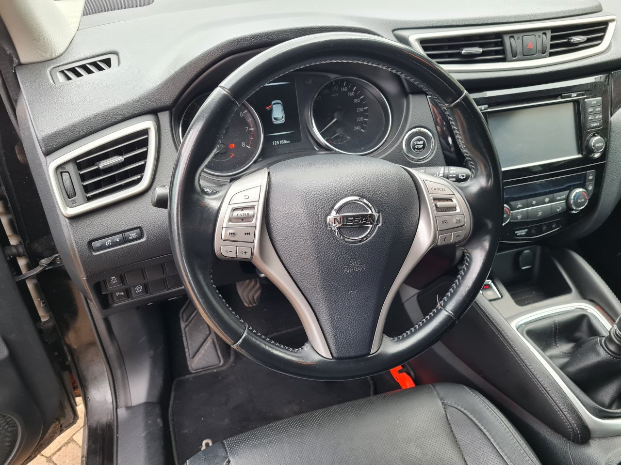 Nissan Qashqai 1.2