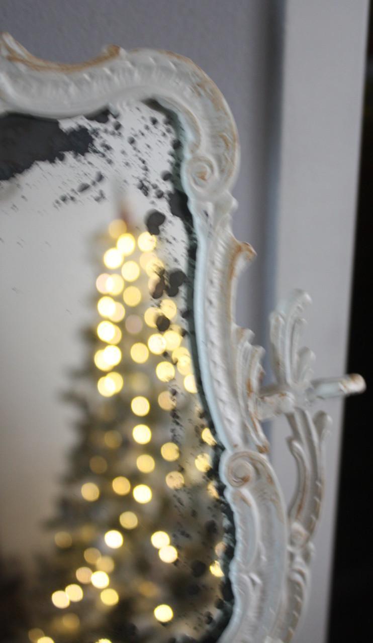 Mooie zware barok spiegel op voet