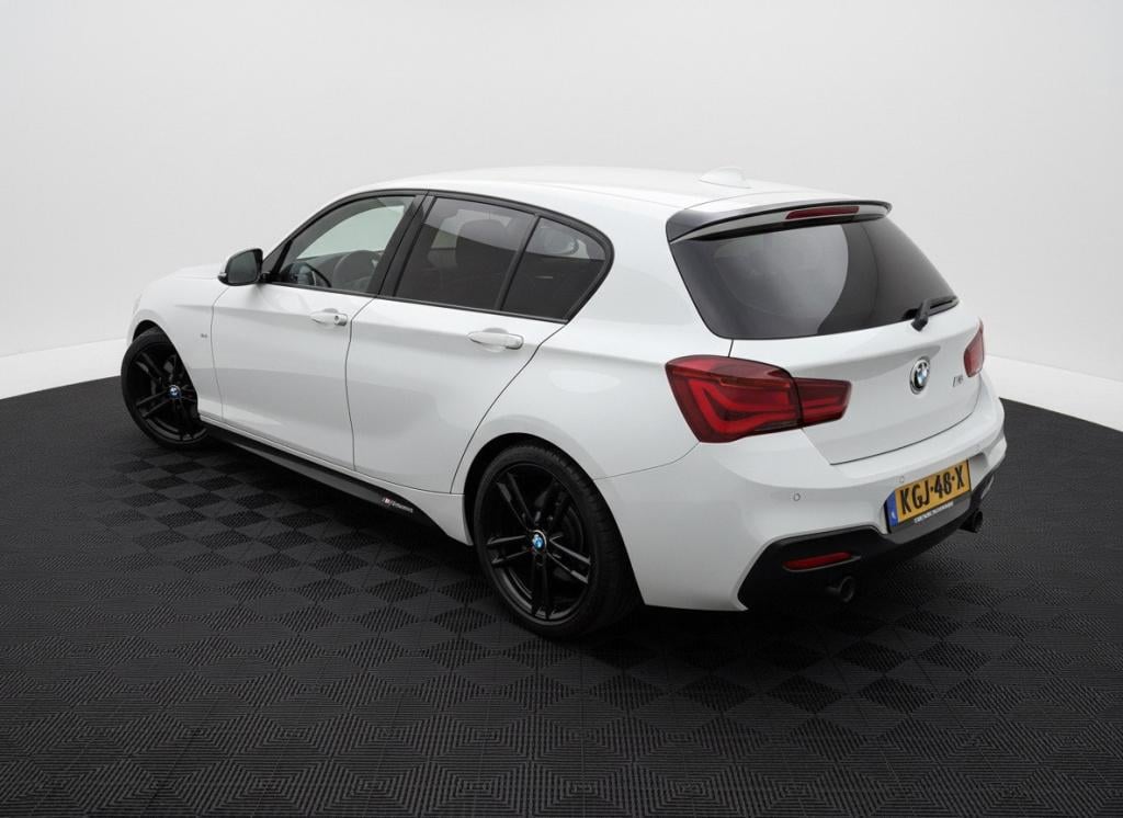 BMW 1 Serie 118i edition m sport shadow high executive