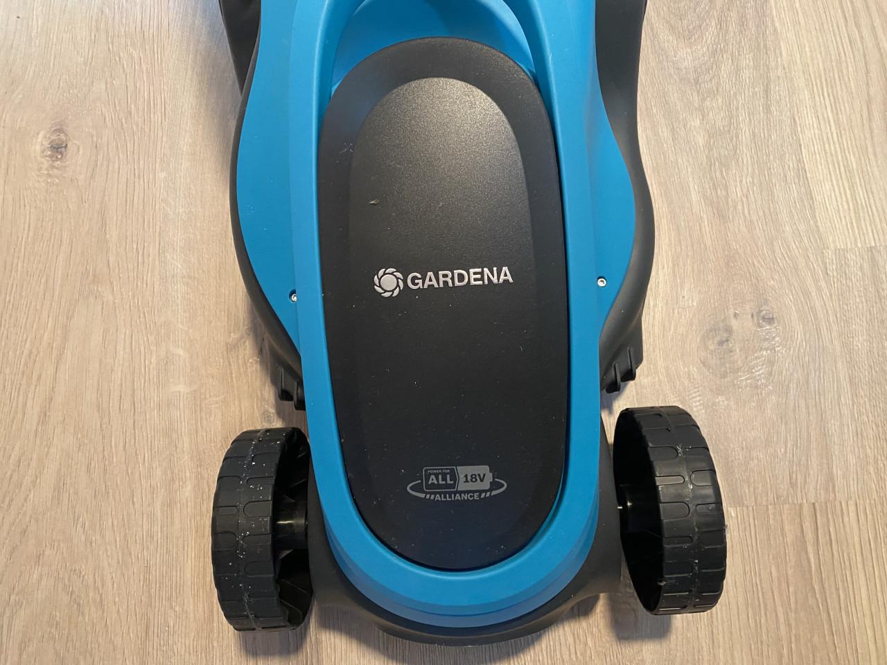 Grasmaaier Gardena Powermax 30/18V