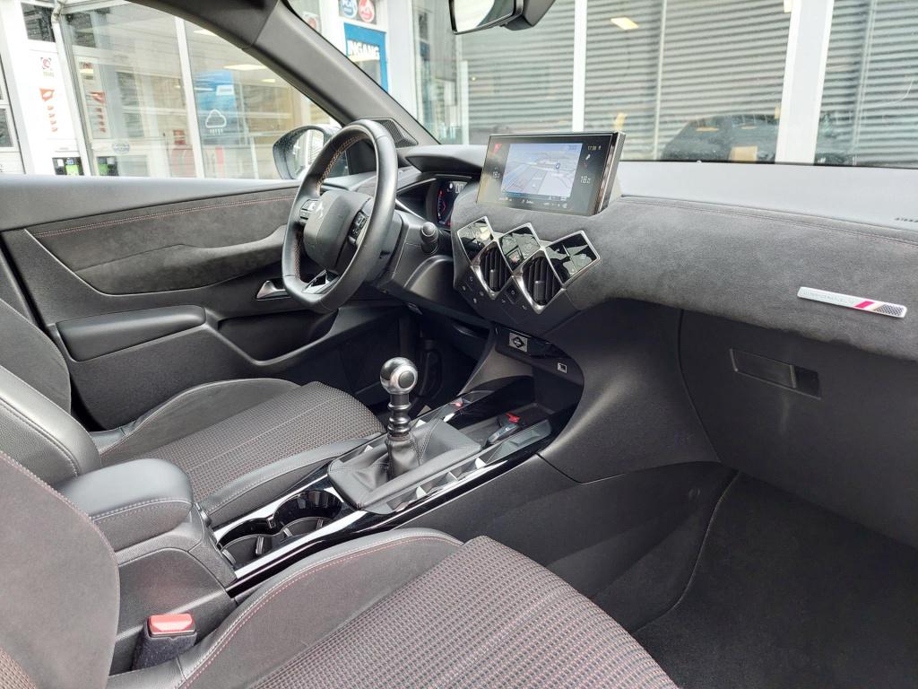 Ds Ds 3 crossback 100 performance line navi/cam/keyless
