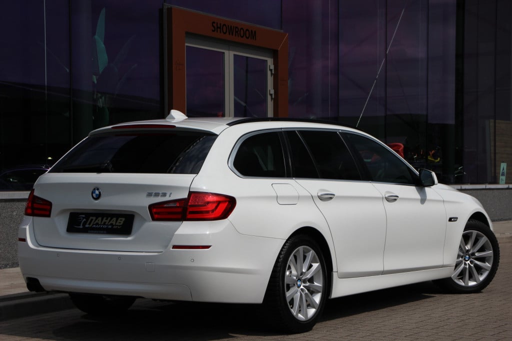BMW 5 Serie touring 523i high executive | leder | memory | pano | dealer on