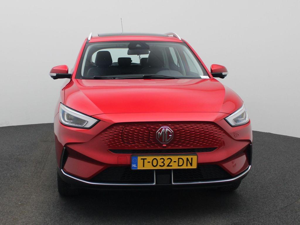 MG Zs Ev long range luxury 70 kwh | leder | panoramadak | led koplampen | 3