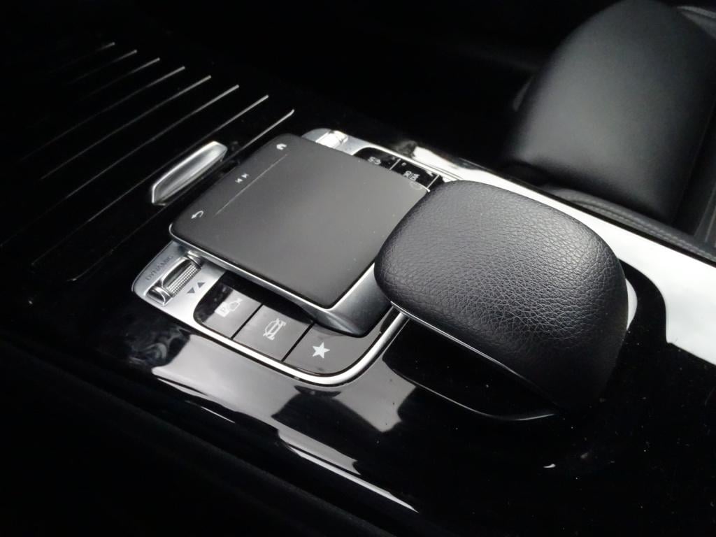 Mercedes-Benz A-Klasse 200 business solution plus upgrade | camera | led | 