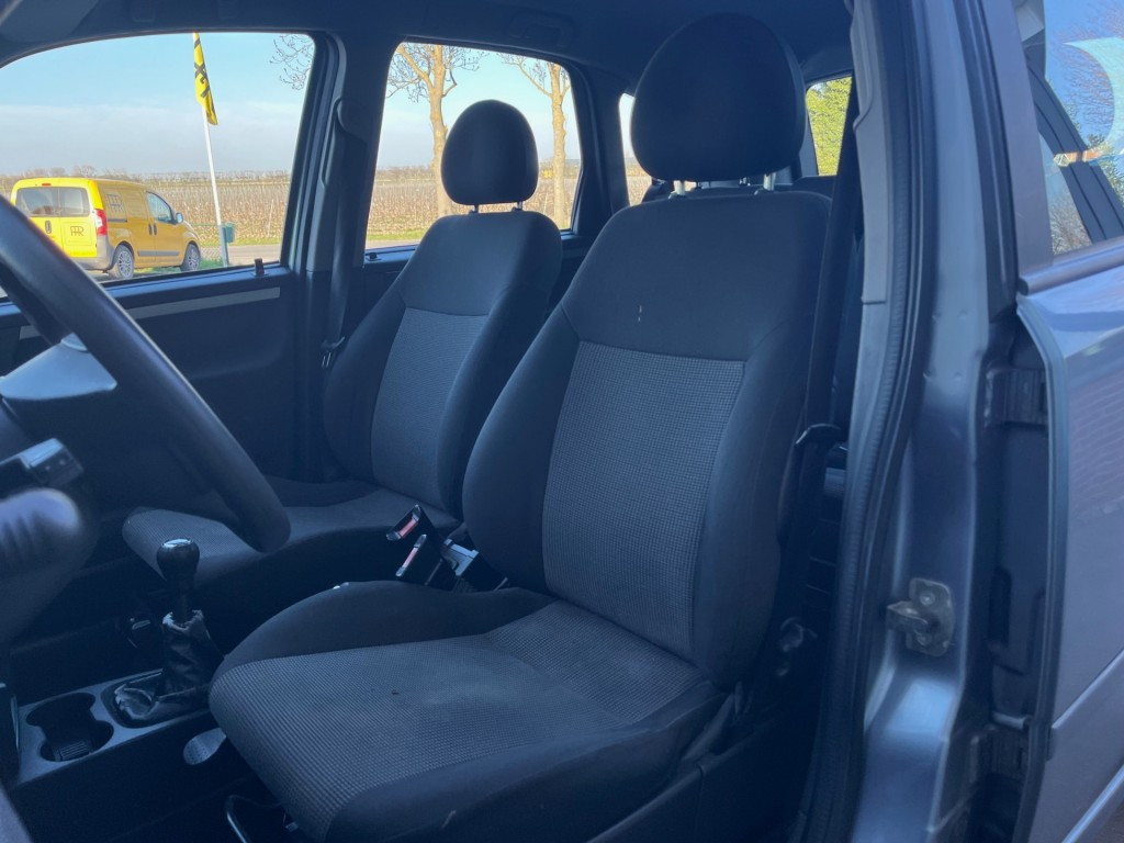 Opel Meriva 1.6 cosmo
