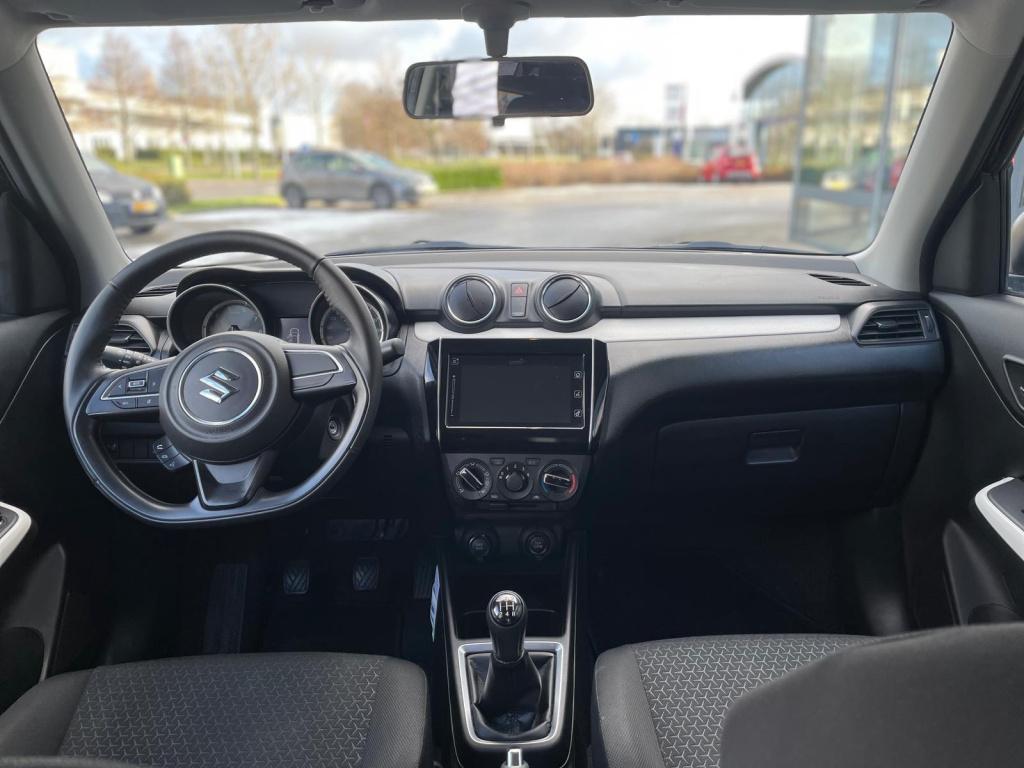 Suzuki Swift 1.2 select smart hybrid