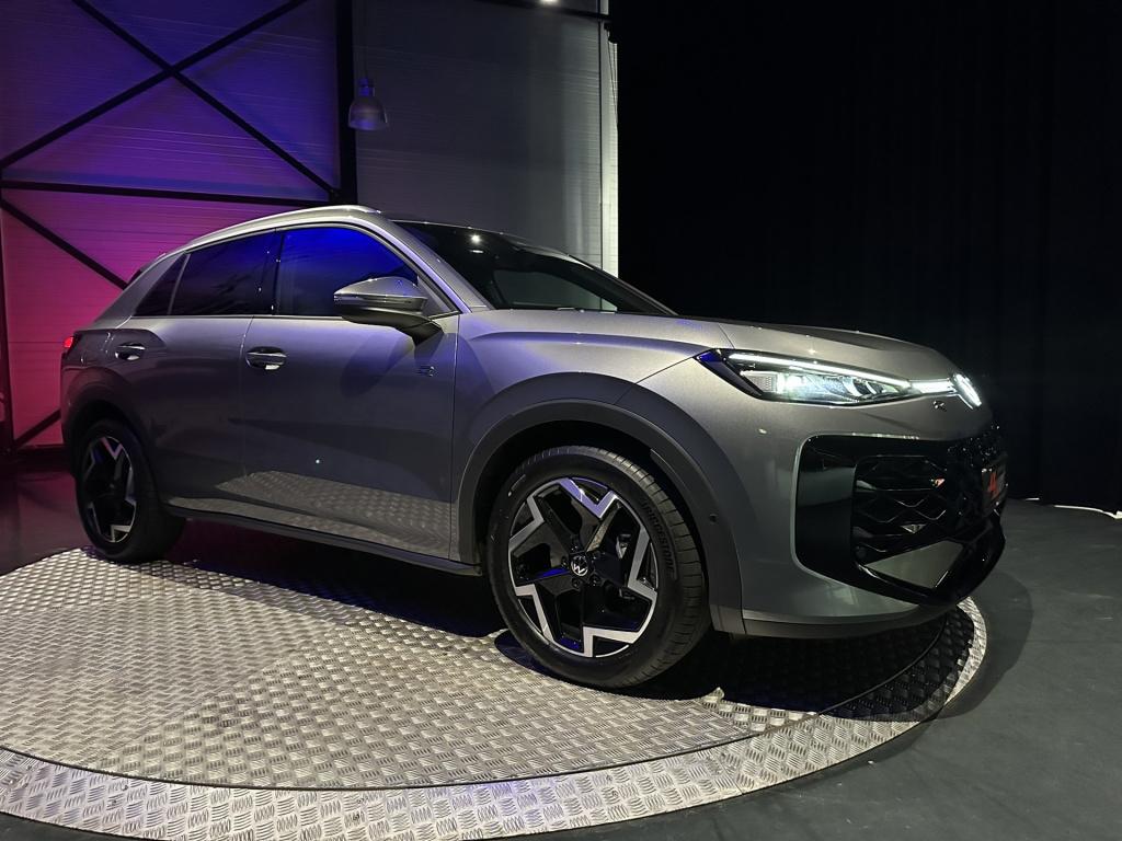 Volkswagen T-roc 1.5 etsi r-line first edition *led*camera*